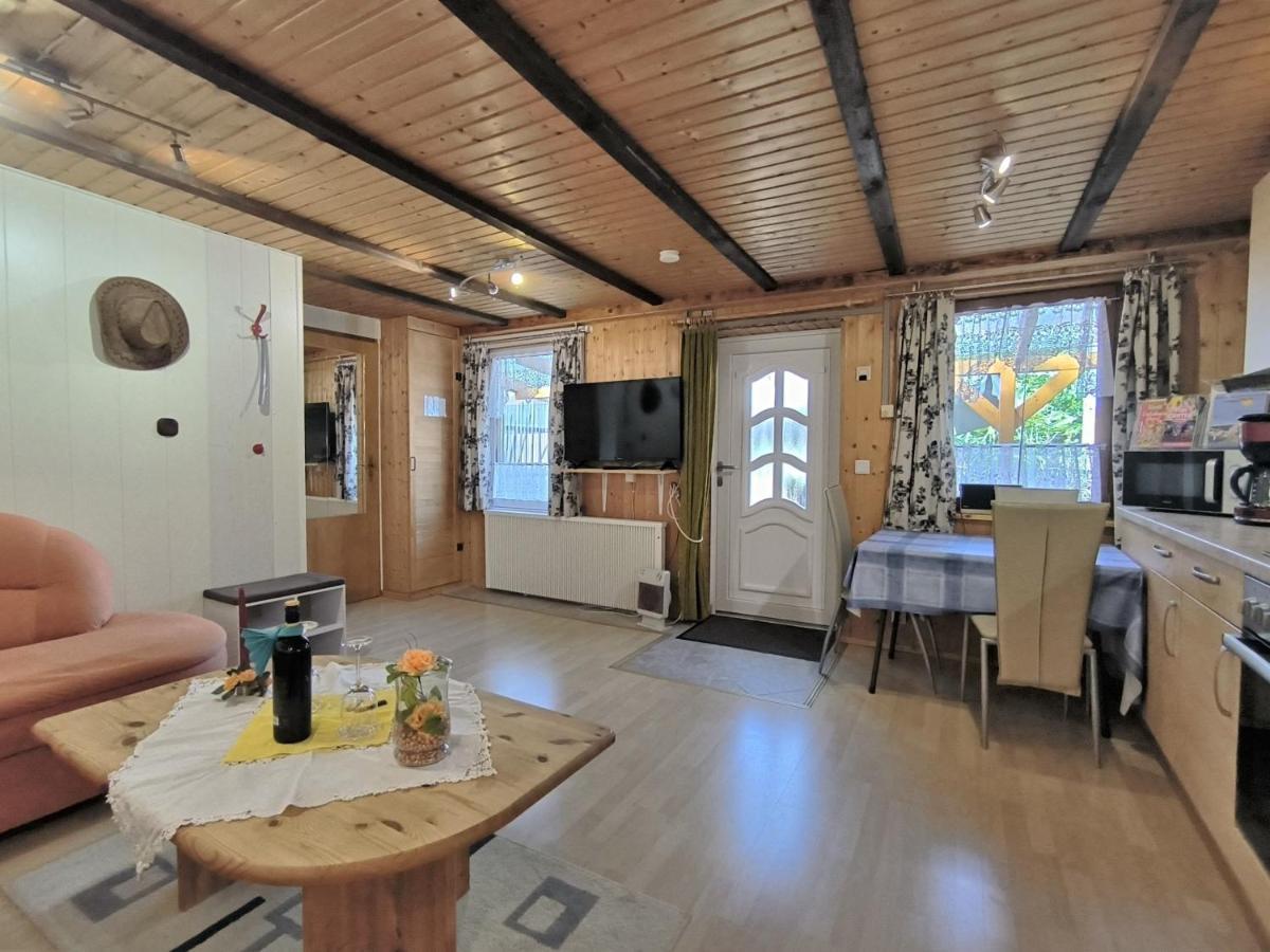 Ferienwohnung Mohnkopf - Unterkunft Fuer 2 Bis 3 Personen Mit Terrasse Jerrishoe Buitenkant foto